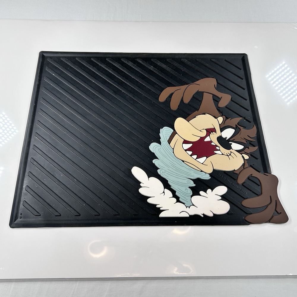 VTG '94 PlastiColor Looney Tunes Taz Tasmanian Devil Rubber Floor Mat 14x17 NEW
